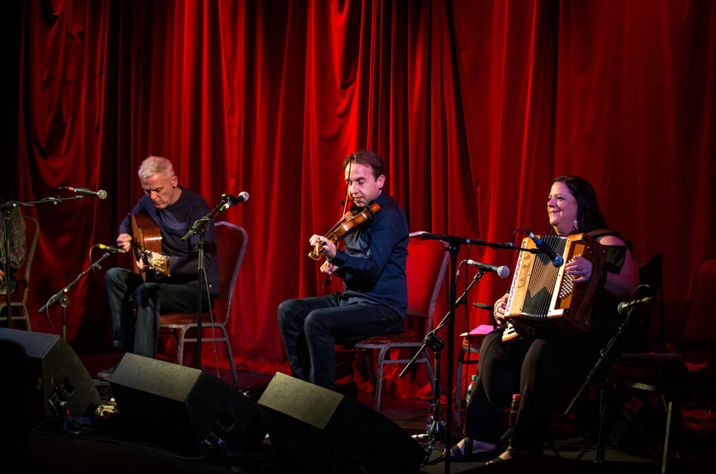 Music Network Commission: ‘A Tune for Laura’ and ‘A Trip to Lurgan’ by Donogh Hennessy