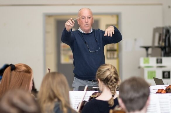 James Cavanagh in rehearsal with Symphonic Waves Youth Orchestra © Cormac McMahon.