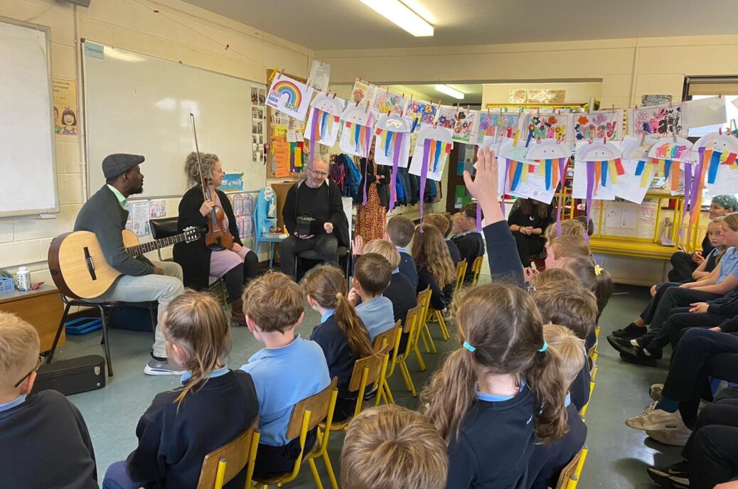 May Tour Learning & Participation Workshops with Liz Knowles, Niall Vallely and Niwel Tsumbu