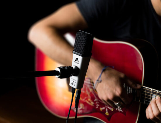 Mi C Plus Acoustic Guitar 1000