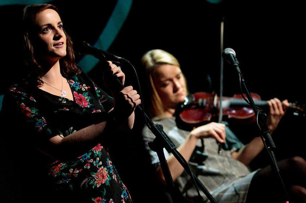 Neil Ní Chróinín and Tara Breen © John Soffe