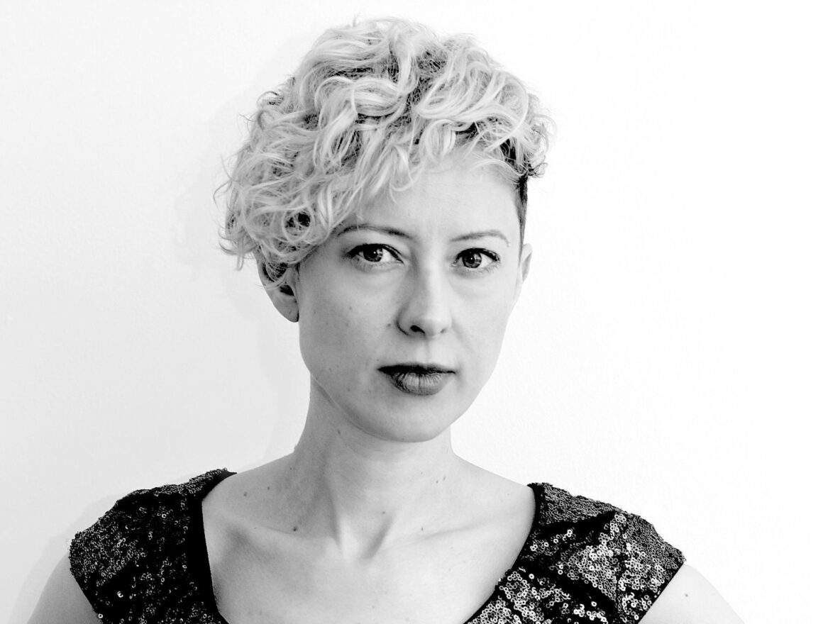 Extending your Practice Online with Liz Doherty, Xenia Pestova Bennett and Gwendolyn Masin